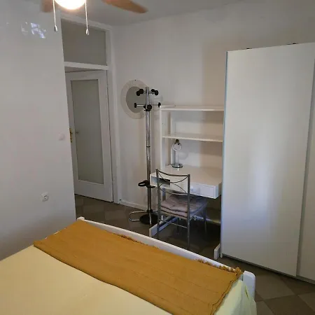 One Apartman *