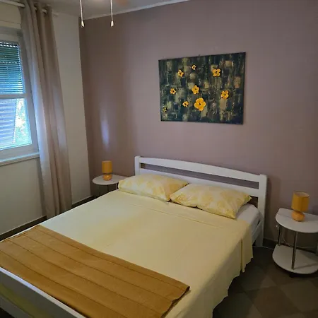 One Apartman *