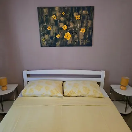 Apartman One *